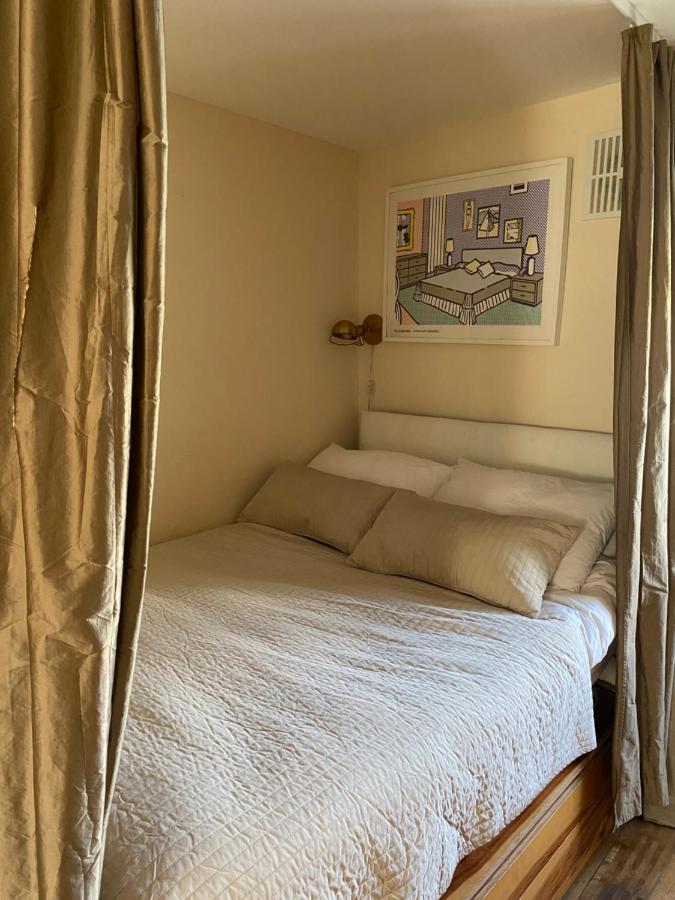 Little Brighton Beach Apartments - Also Separate Spa Cabin And Watersports Екстер'єр фото