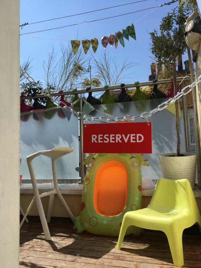 Little Brighton Beach Apartments - Also Separate Spa Cabin And Watersports Екстер'єр фото